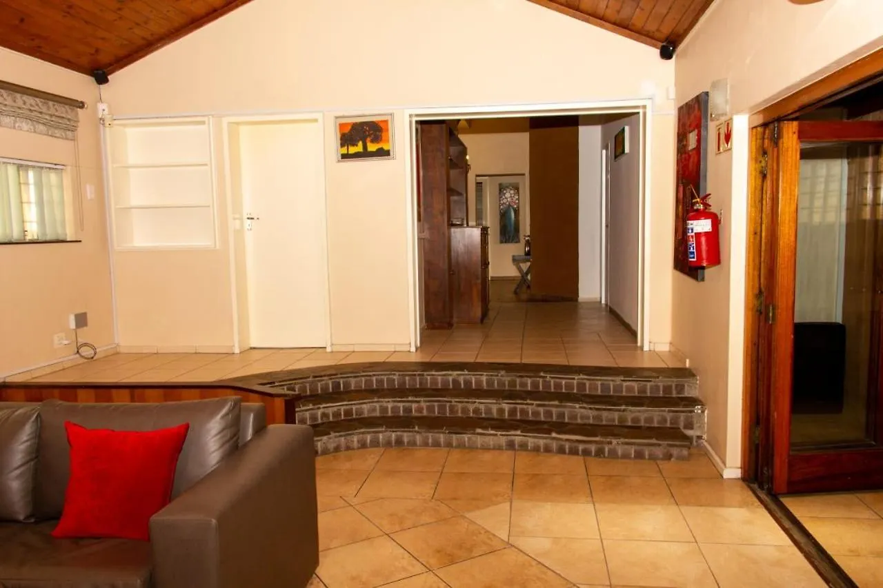Lacasa Bellville Guesthouse Città del Capo