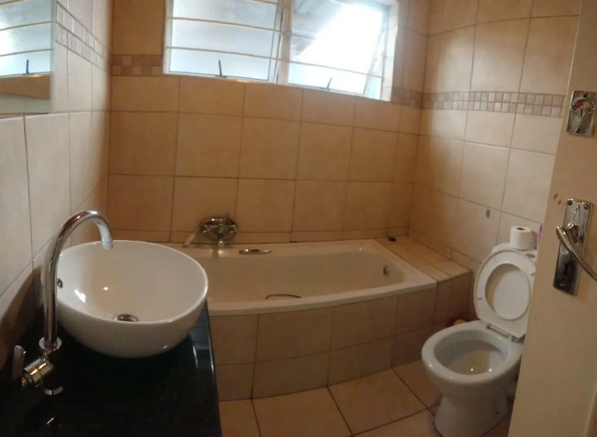 *** Affittacamere Lacasa Bellville Guesthouse Città del Capo Sudafrica